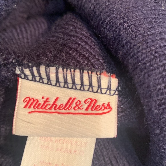 Oklahoma City Thunder beanie - Picture 3 of 6